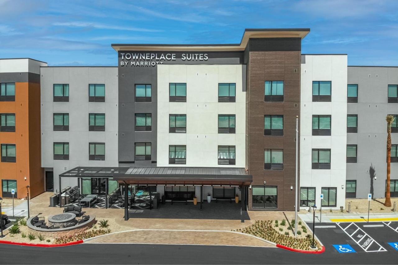 Towneplace Suites By Marriott Las Vegas North I-15 Bagian luar foto