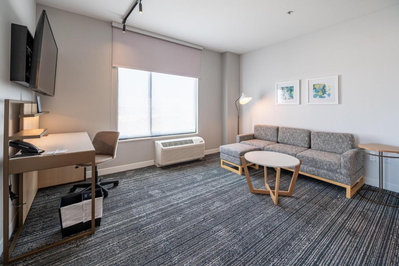 Towneplace Suites By Marriott Las Vegas North I-15 Bagian luar foto