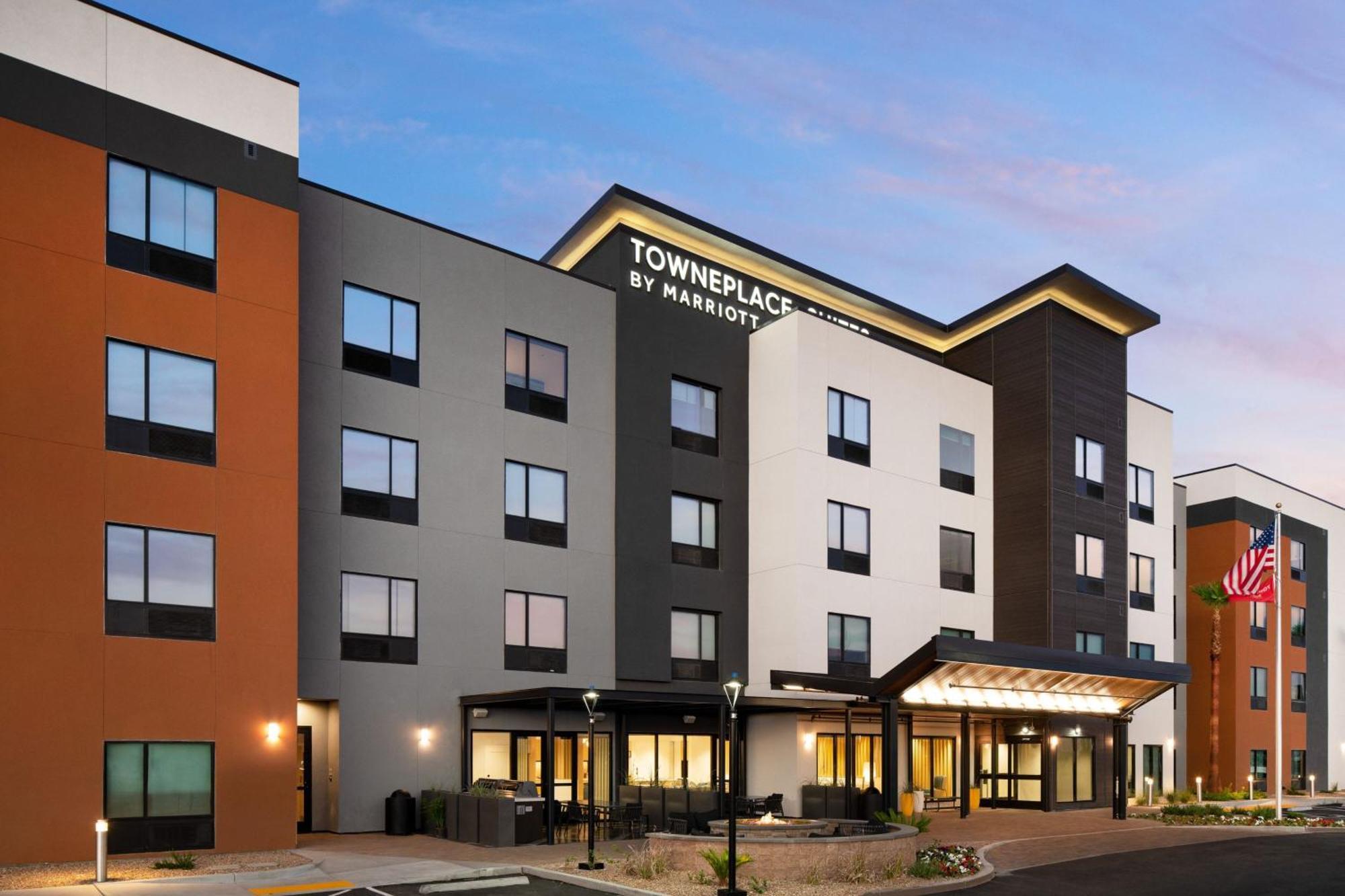 Towneplace Suites By Marriott Las Vegas North I-15 Bagian luar foto