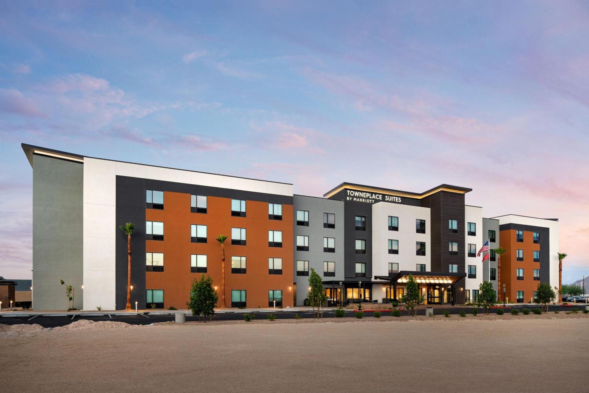 Towneplace Suites By Marriott Las Vegas North I-15 Bagian luar foto